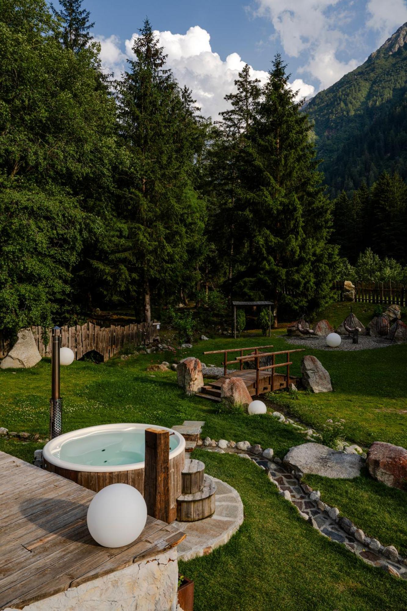 La Tana Dell'Orso Hotel & Spa بونتي دي لينيو المظهر الخارجي الصورة